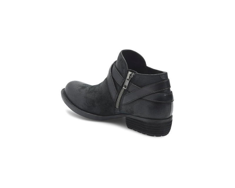 Born Kelle Womens BR0061809  Black Boot Medium