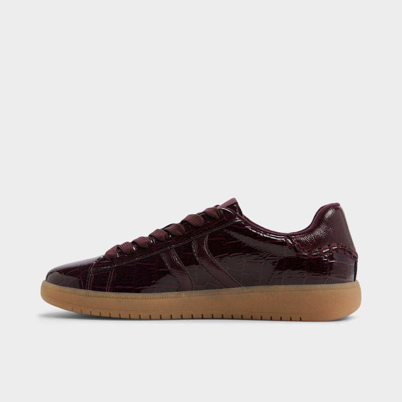 Chicsneaker2