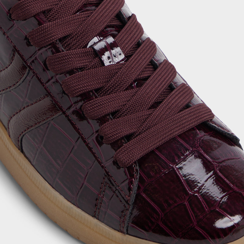 Chicsneaker2