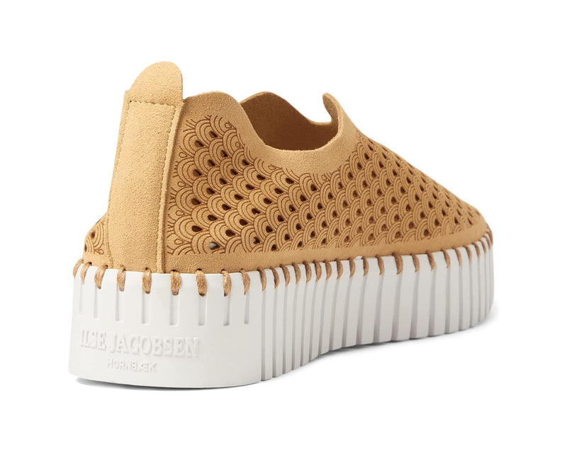 Ilse Jacobsen Women's Tulip 3373-110  Slip on Shoes Latte