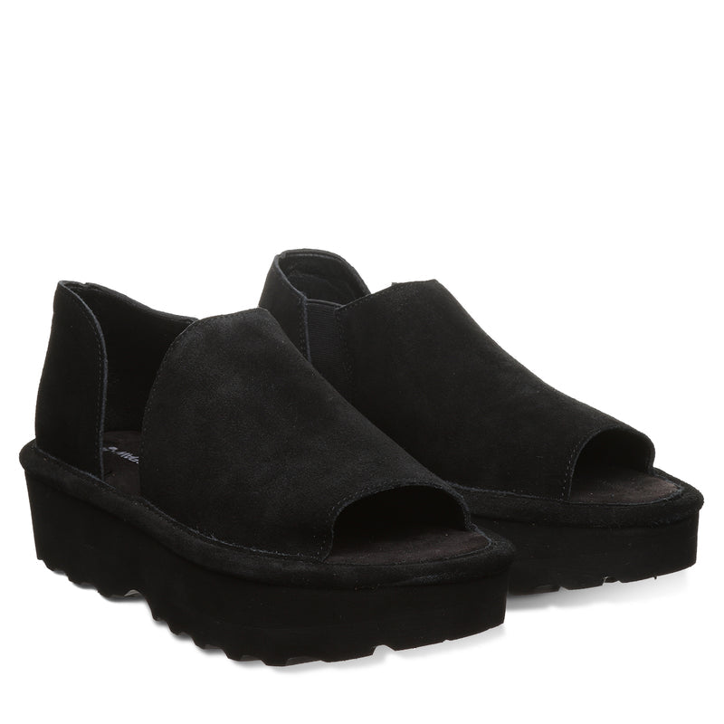 SAIL BLACK